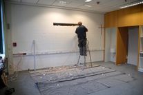 Fast fertig ;-) Norbert auf Leiter